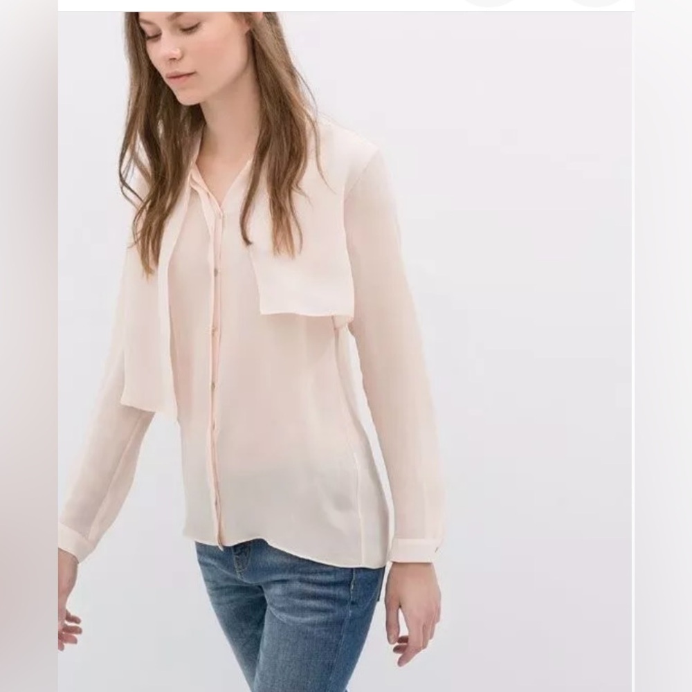 ⭐️Zara Mulberry Silk Layered Front Ivory Button Down Blouse⭐️